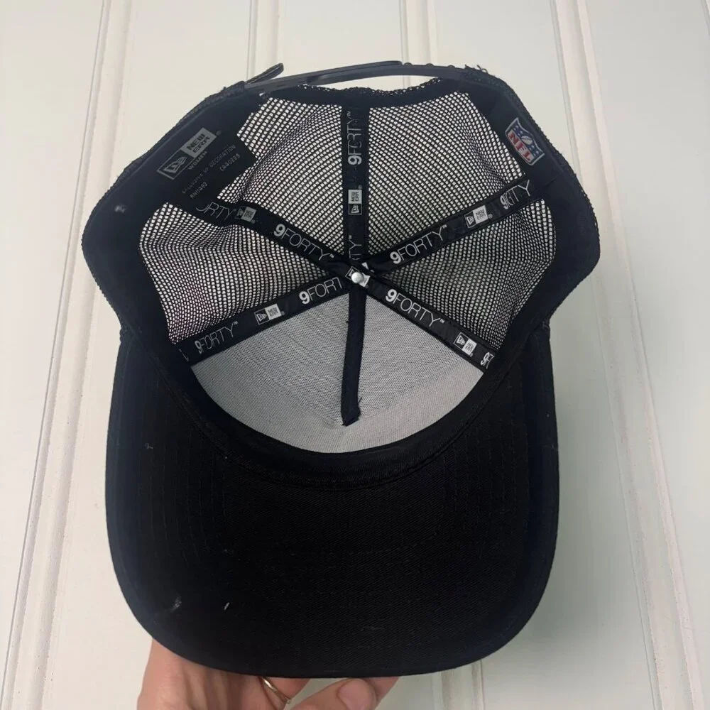 Women's New Era Black New Orleans Saints McGee Trucker 9FORTY Adjustable Hat - Picture 6 of 9